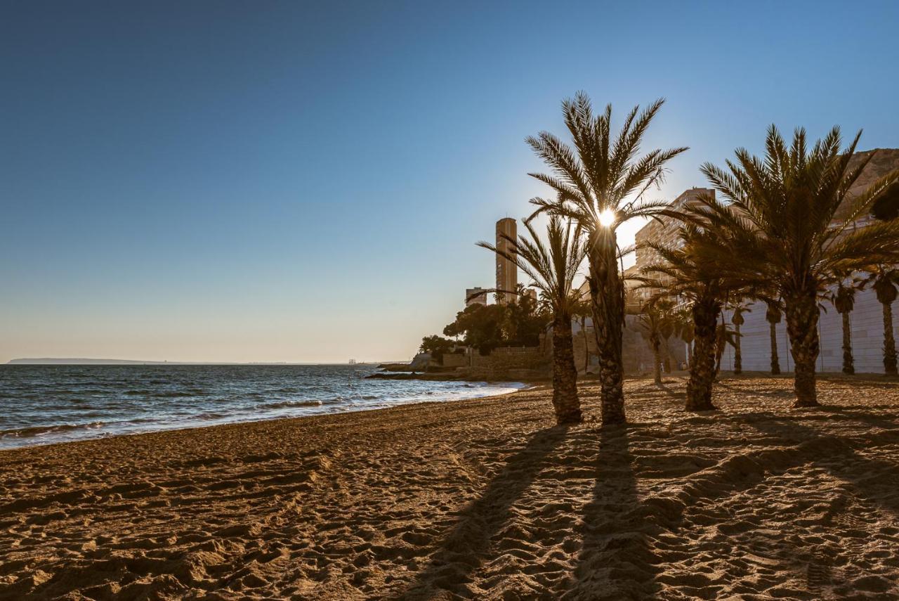 Modern Sea Front Reef Appartement Alicante Buitenkant foto