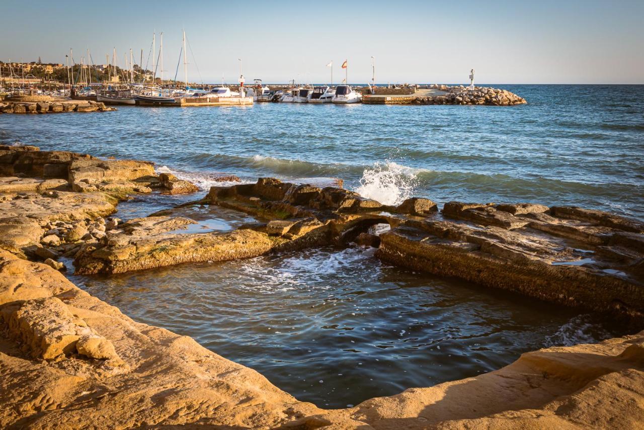 Modern Sea Front Reef Appartement Alicante Buitenkant foto